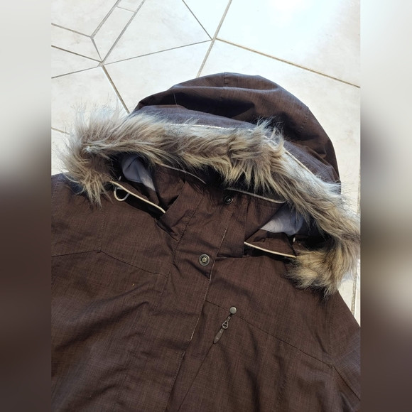 NEW! Karbon, ladies winter's coat, ski and snow jacket, coat size 8 - Picture 2 of 16